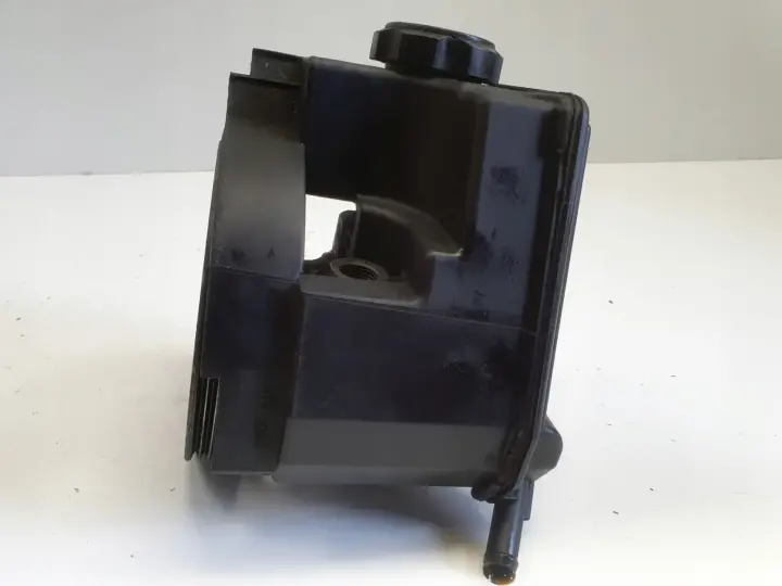 Peugeot 206 1.4 16V POMPA WSPOMAGANIA 9636320680