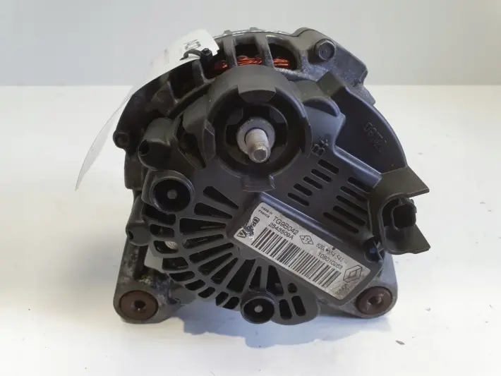 Renault Clio III 1.2 16V ALTERNATOR 8200654541