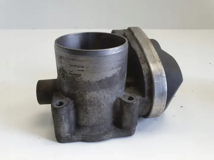 Audi A3 8L 1.6 16V PRZEPUSTNICA 036133062M
