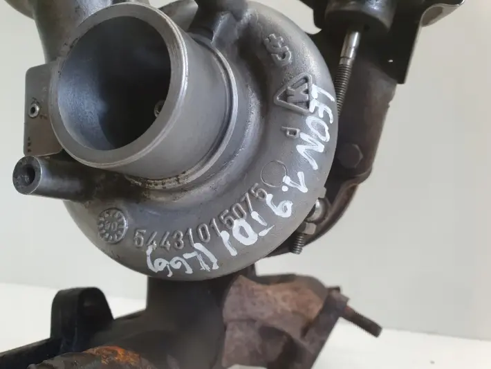 VW Bora 1.9 TDI TURBOSPRĘŻARKA turbo 038253016N AXR 101KM