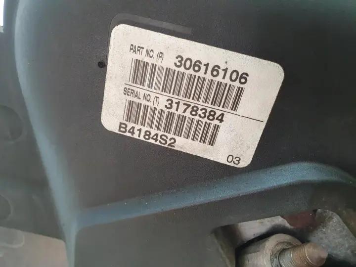 f69de1fea0ef1a454d5c5f7911feb1b2