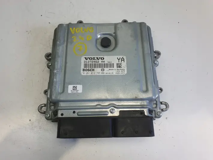 Volvo V40 II 2.0 D3 STEROWNIK SILNIKA komputer 31336983 0281018414