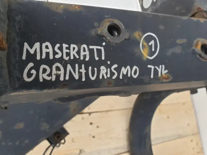 Maserati Granturismo 4.7 V8 TYLNE SANKI TYŁ