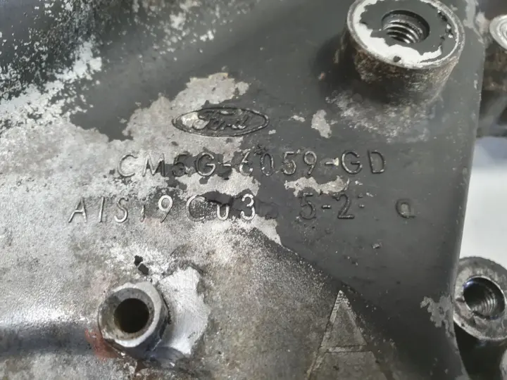 Ford Focus MK3 1.0 EcoBoost OBUDOWA ROZRZĄDU osłona CM5G-6059-GD