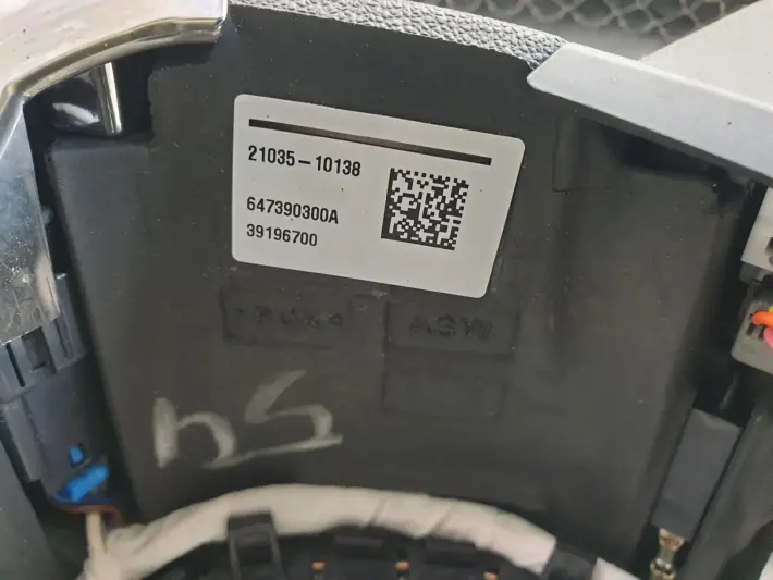 adcebc9b8f6547f6c84f708eb71b2312