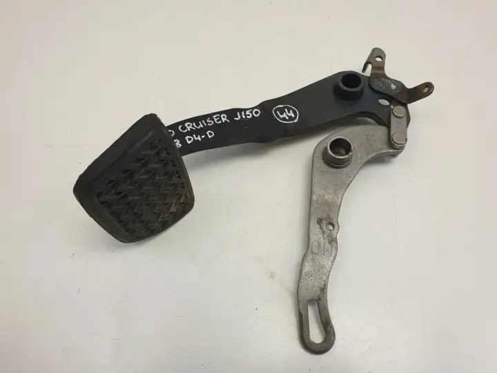 Toyota Land Cruiser J150 150 3.0 D4D PEDAŁ HAMULCA