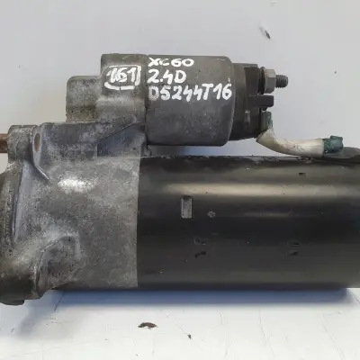 Volvo CX60 2.4 D D5 ROZRUSZNIK bosch 31327066 0001109398