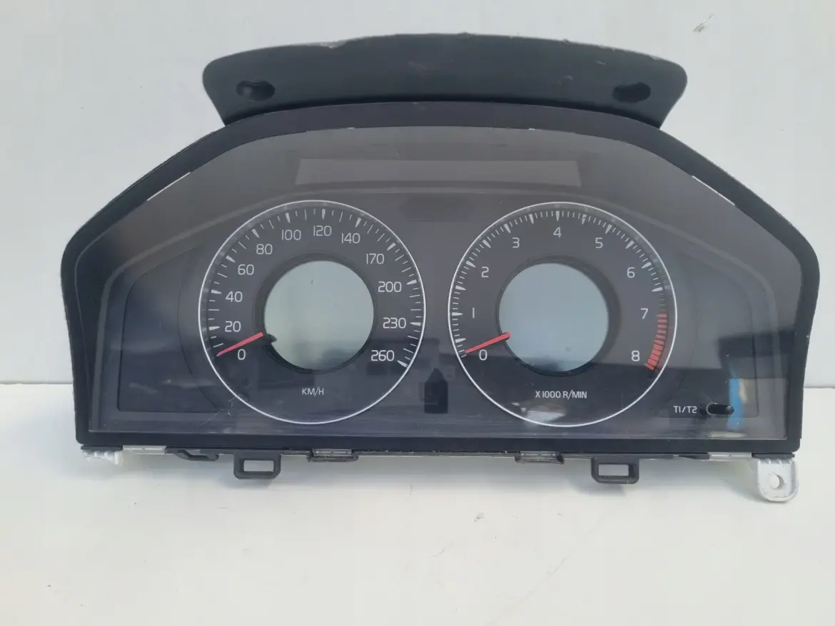 Volvo S80 II V70 III XC70 II LICZNIK ZEGARY Europa benzyna 31254534AA