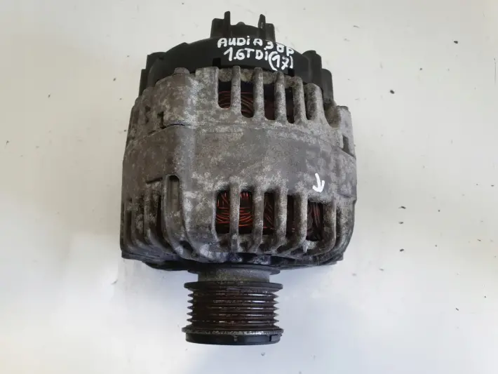 VW Touran I 2.0 TDI ALTERNATOR 06F903023C valeo 140A
