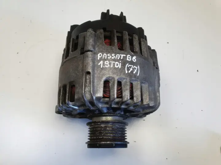 VW Passat B6 1.9 TDI ALTERNATOR Valeo 03L903023E 180A