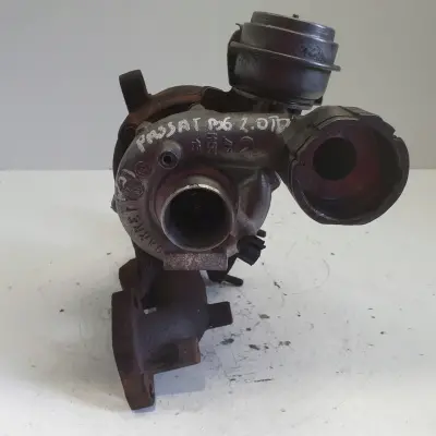 VW Transporter T5 1.9 TDI TURBOSPRĘŻARKA turbo 038253014H