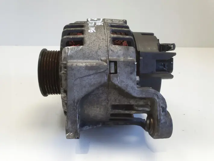 Audi A4 B6 2.5 TDI V6 ALTERNATOR 078903016AC 140A valeo