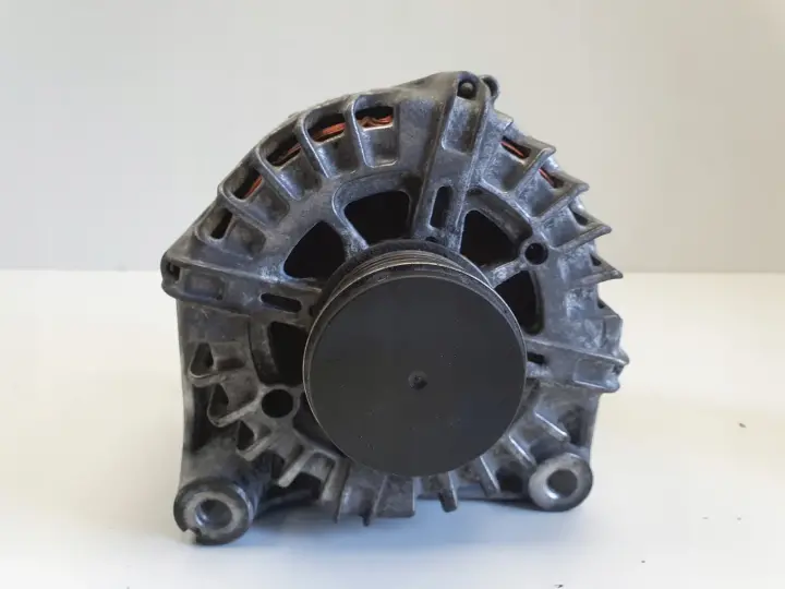 BMW E87 E90 2.0 D N47 ALTERNATOR 8507624 AL02 180A