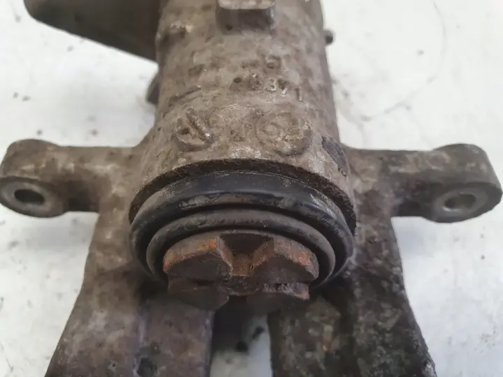 Renault Scenic II TYLNY ZACISK HAMULCOWY prawy tył pasażera