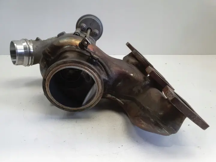 Volvo V40 II 2.0 T4 TURBOSPRĘŻARKA turbo 31441692