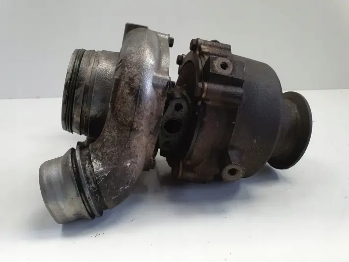 BMW E87 E90 2.0 D N47 TURBOSPRĘŻARKA turbo