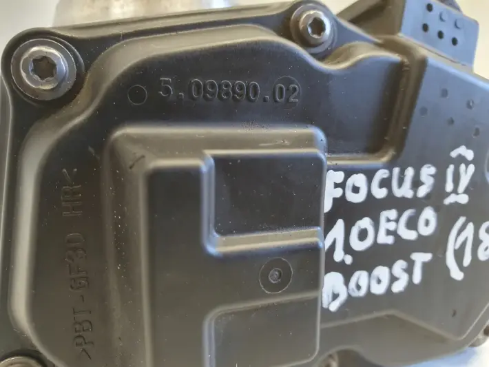 Ford Focus MK3 1.0 EcoBoost PRZEPUSTNICA CM5G-9F991-FB