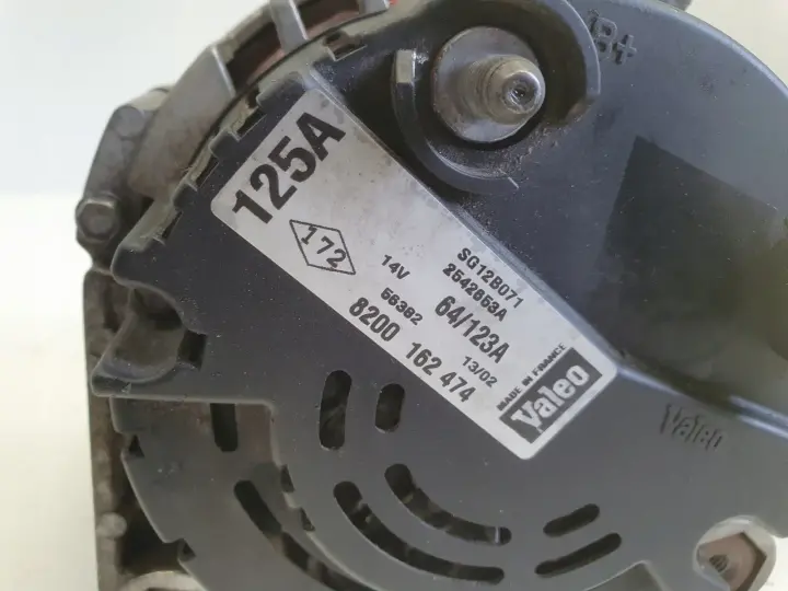 Renault Laguna II 1.9 DCI ALTERNATOR 8200162474 valeo 125A