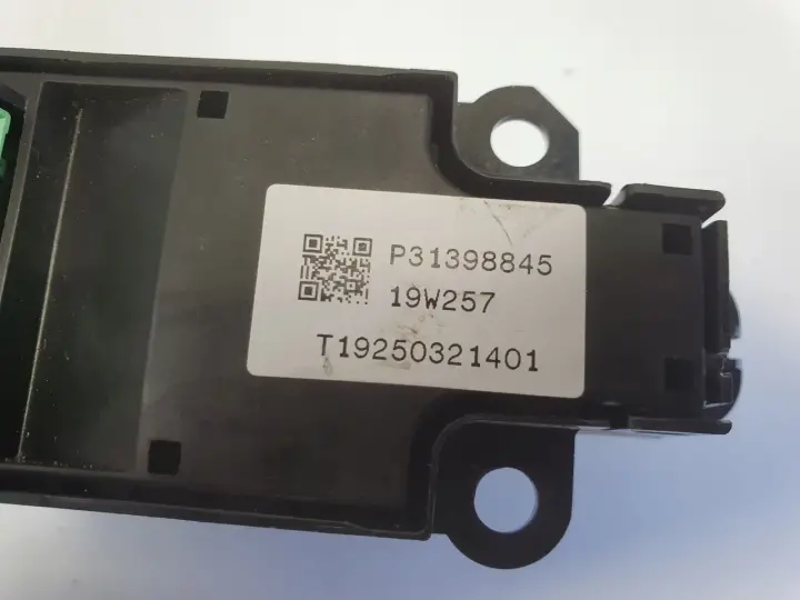 Volvo V90 II S90 II PANEL STEROWANIA RADIEM Przełącznik P31398845