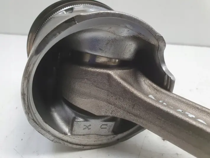 Iveco Daily IV 3.0 CNG TŁOK KORBOWÓD