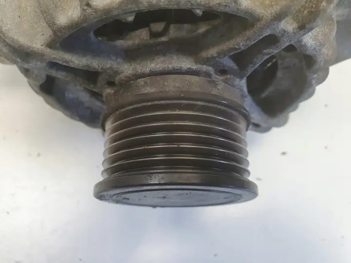 Alfa Romeo Giulietta 2.0 JTDM ALTERNATOR 51884351 denso 120A