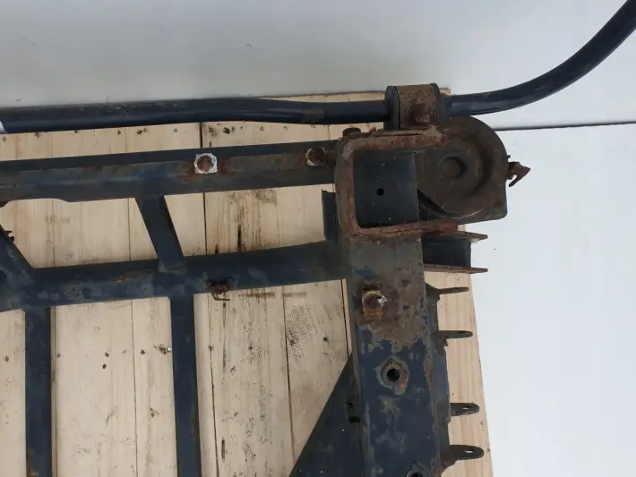 Maserati Granturismo 4.7 V8 TYLNE SANKI TYŁ