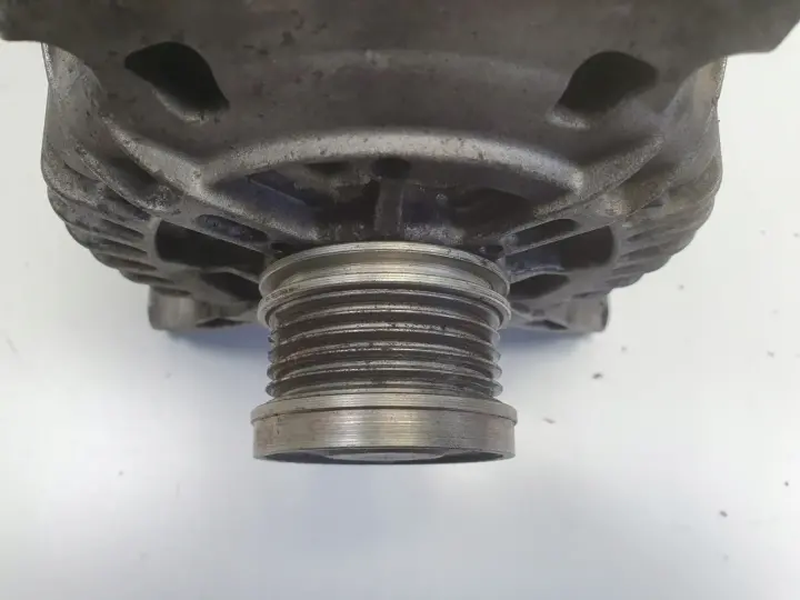 Mercedes W245 2.0 CDI ALTERNATOR oryginał VALEO