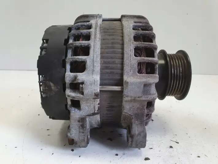 Volvo S60 II V60 2.0 D3 D4 ALTERNATOR 30659580 0125812009