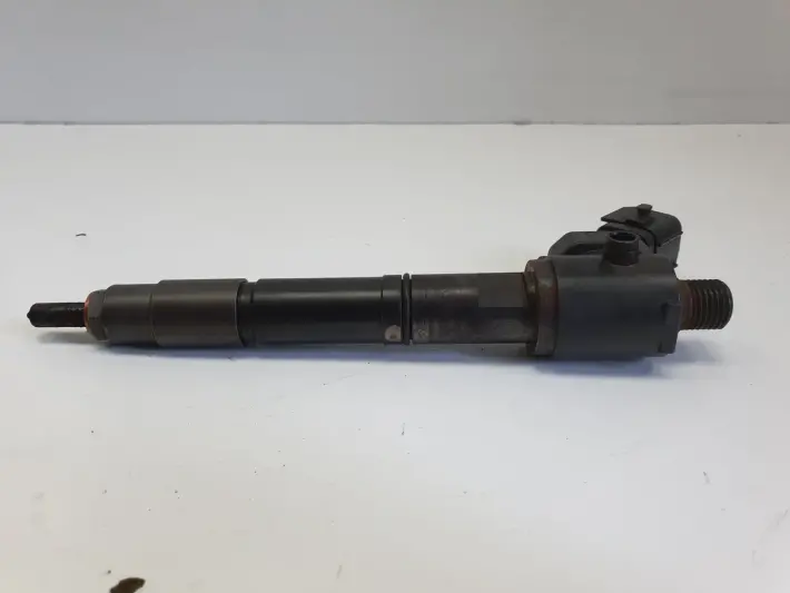 Volvo V70 III XC70 II lift 2.0D D4 WTRYSKIWACZ PALIWA Wtrysk 31405404