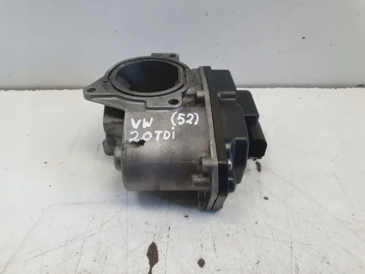 VW Passat B6 2.0 TDI PRZEPUSTNICA VASV29007935