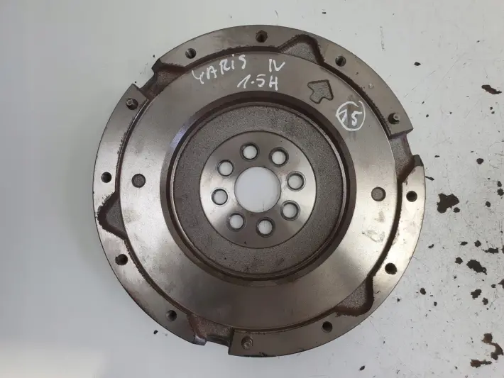 Toyota Yaris IV 1.5 H SPRZĘGŁO KOŁO TARCZA