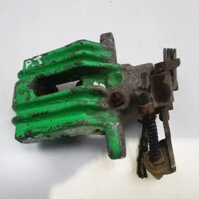 Vw Passat B5 Audi A4 B5 ZACISK HAMULCOWY Prawy tył pasażera