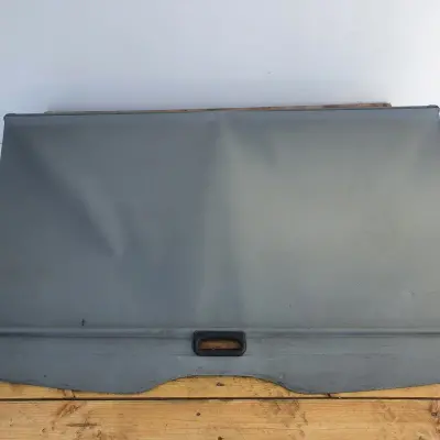 Bmw E39 Turing Kombi ROLETA BAGAŻNIKA 8236357