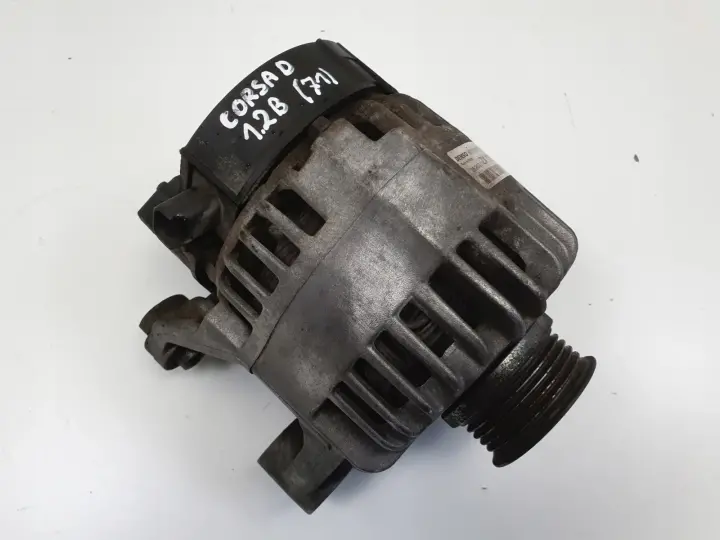 Opel Corsa D 1.2 06-14r ALTERNATOR 70A 13222929 denso
