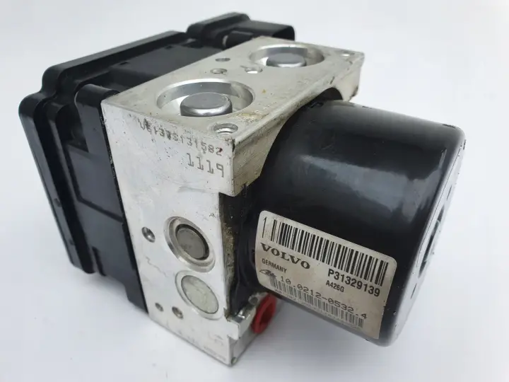 Volvo V70 III lift POMPA ABS Sterownik P31329139