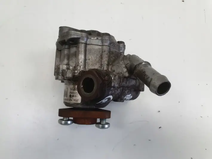 BMW E87 E90 E91 2.0 D POMPA WSPOMAGANIA 7692974546