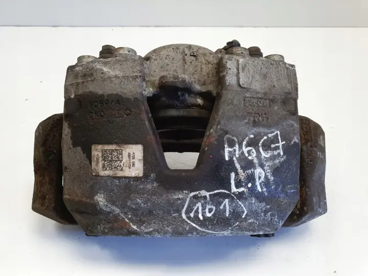 Audi A6 C7 PRZEDNI ZACISK HAMULCOWY prawy przód PASAŻERA 32348422-A