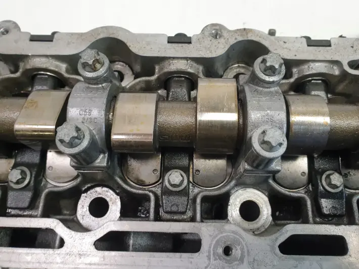 Opel Vectra C 2.0 DTI GŁOWICA CYLINDRÓW R9128018