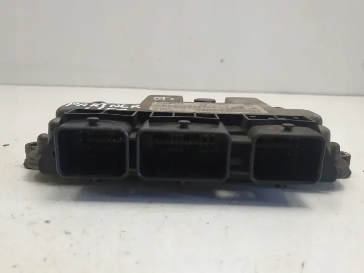 30283b14b7912e618bfa9b7d4d21a002