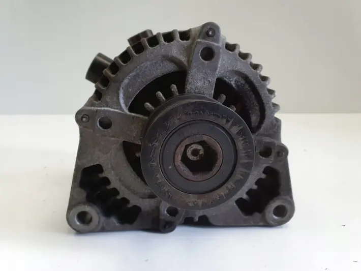 Volvo S40 II V50 2.0 D ALTERNATOR 36050997