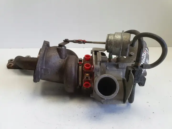 Volvo S60 II S80 II V40 2.5 T T5 TURBOSPRĘŻARKA turbo 31319315