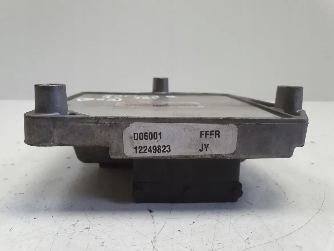 Opel Zafira B 1.6 16V STEROWNIK SILNIKA komputer 12249823 FFFR