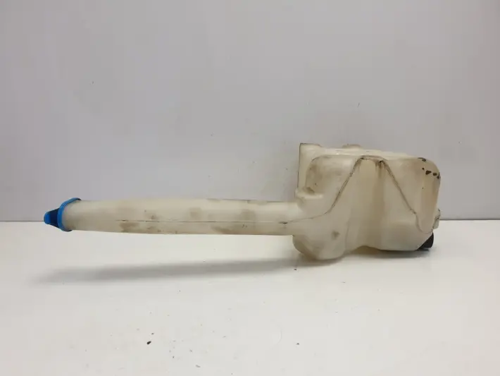 Suzuki Liana ZBIORNICZEK PŁYNU DO SPRYSKIWACZY