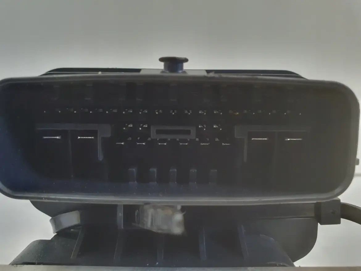 e470c5273452419f36caf4ae6108fcec