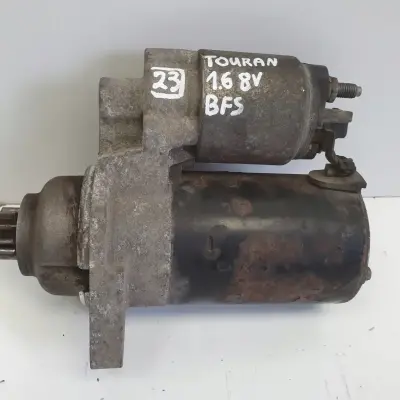 VW Touran 1.6 8V ROZRUSZNIK BOSCH