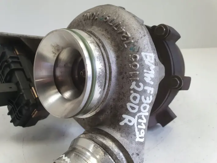 BMW F30 F31 2.0 D TURBOSPRĘŻARKA turbo 8519475