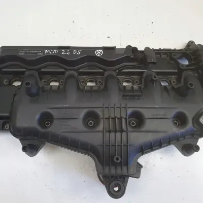 Volvo XC60 I 2.4 D5 POKRYWA ZAWORÓW kolektor 31430316