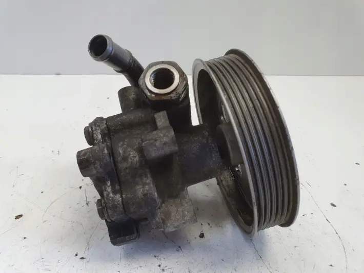 Audi A4 B6 2.0 20V POMPA WSPOMAGANIA 8E0145153H