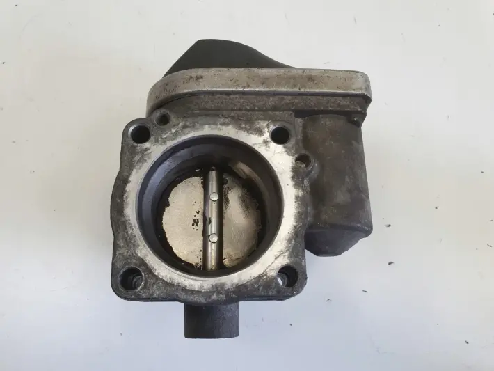 Audi A3 8L 1.6 16V PRZEPUSTNICA 036133062M