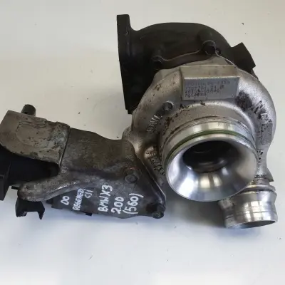 BMW X3 E83 2.0 D TURBOSPRĘŻARKA turbo 7797781